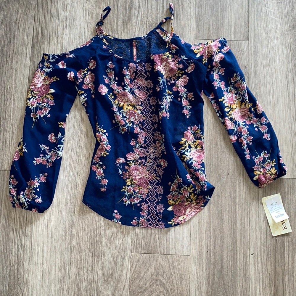 Floral top
